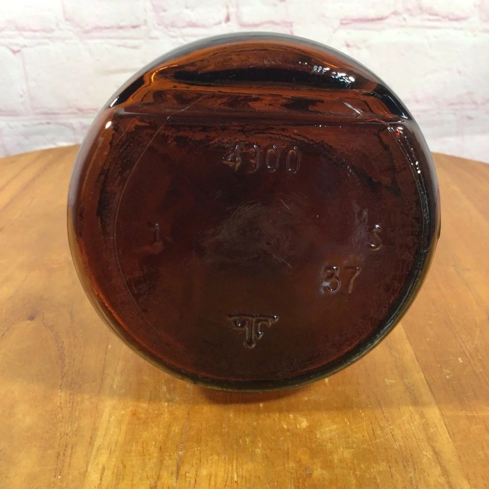 Vintage Mrs. Butterworth’s Amber Glass Syrup Bottle with Metal Screw On Cap - Picture 9 of 9